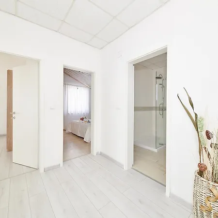Apartments Gvarda Umag Exterior photo