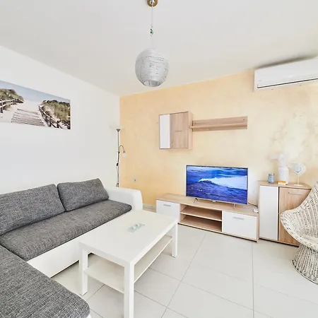 Apartments Gvarda Umag Exterior photo