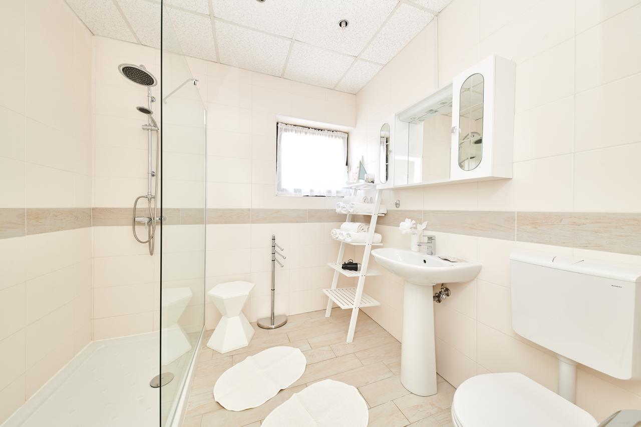 Apartment Gvarda *